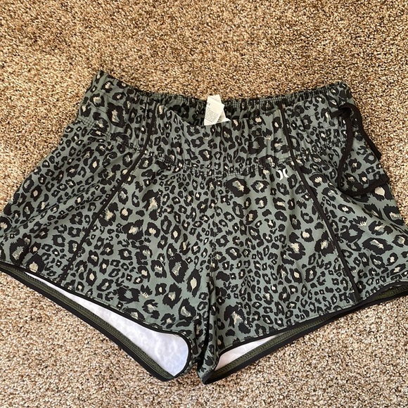 EUC-Hurley-Phantom Board Shorts - Picture 3 of 6